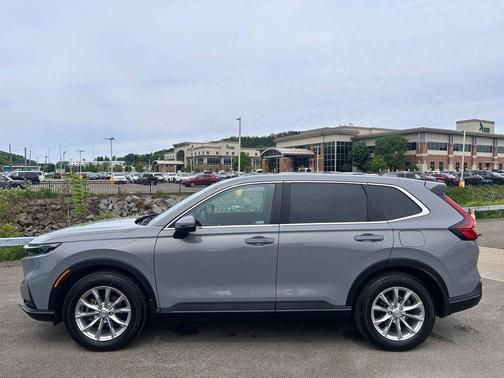 Lunar Silver Metallic 2023 Honda CR-V EX-L