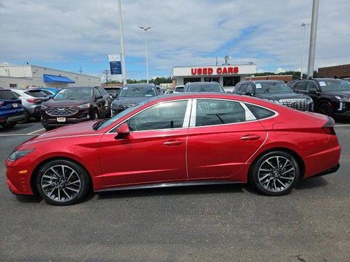 2020 Hyundai SONATA Limited