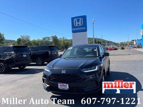 Crystal Black Pearl 2024 Honda HR-V LX