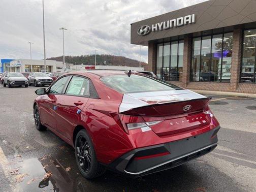 2026 Hyundai ELANTRA Sport