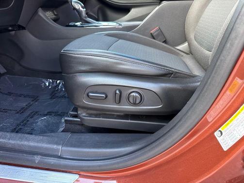 Burnished Bronze Metallic 2020 Buick Encore GX Select