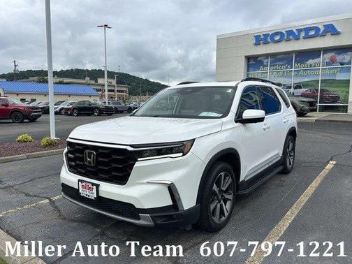 2023 Honda Pilot AWD Elite