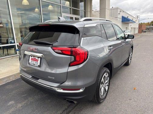 2020 GMC Terrain SLT