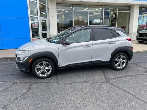 2023 Hyundai KONA SEL