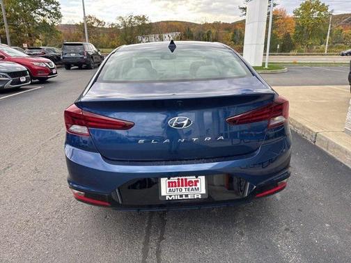 2019 Hyundai ELANTRA Value Edition