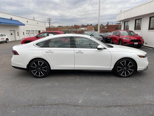 2023 Honda Accord Hybrid Touring