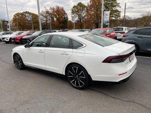 2023 Honda Accord Hybrid Touring