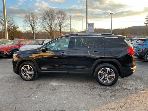 Ebony Twilight Metallic 2018 GMC Terrain SLT