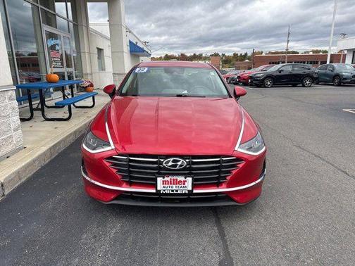 2022 Hyundai SONATA SE