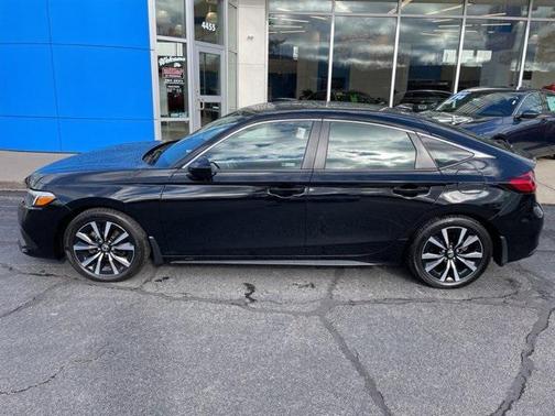 2022 Honda Civic EX-L