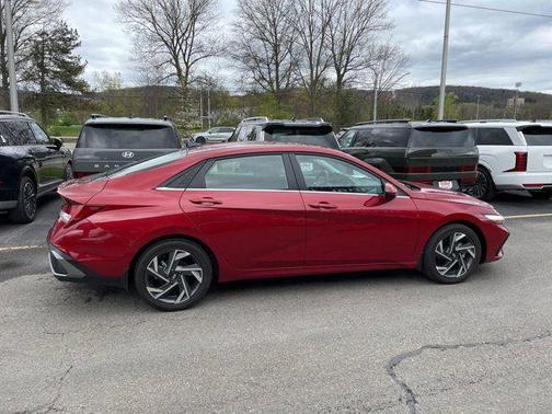 Ultimate Red 2025 Hyundai ELANTRA SEL