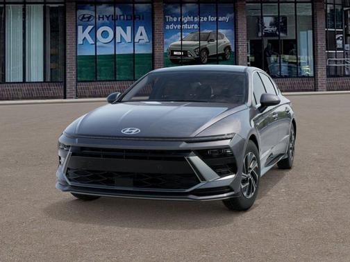 2026 Hyundai SONATA Hybrid Base