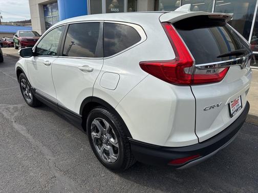 White Diamond Pearl 2018 Honda CR-V EX