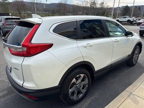 White Diamond Pearl 2018 Honda CR-V EX