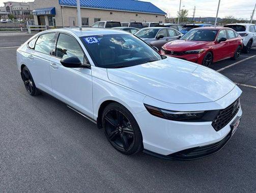 Platinum White Pearl 2024 Honda Accord Hybrid Sport-L