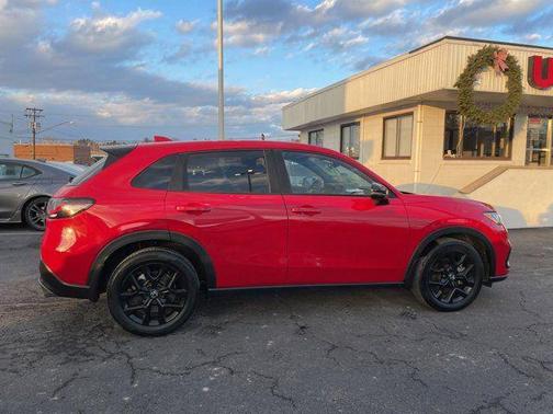 2023 Honda HR-V AWD Sport