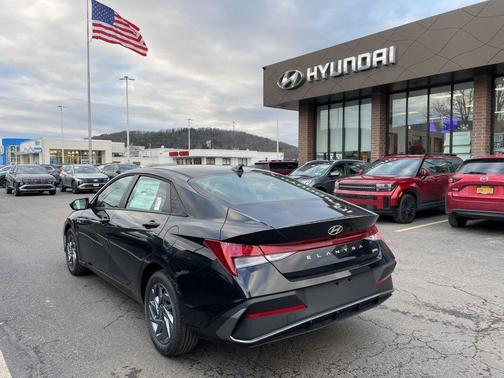 2026 Hyundai ELANTRA HEV Blue