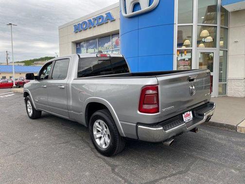 Billet Silver Metallic Clearcoat 2019 RAM 1500 Laramie
