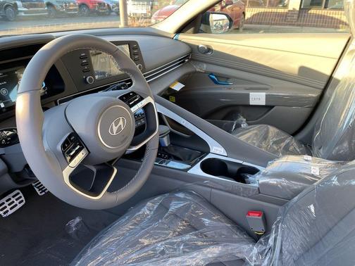 2026 Hyundai ELANTRA Sport