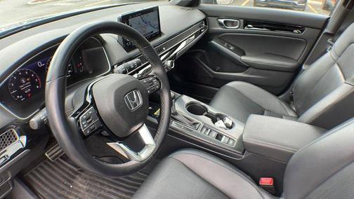 2022 Honda Civic Sport Touring