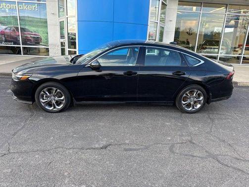 Crystal Black Pearl 2023 Honda Accord Hybrid EX-L