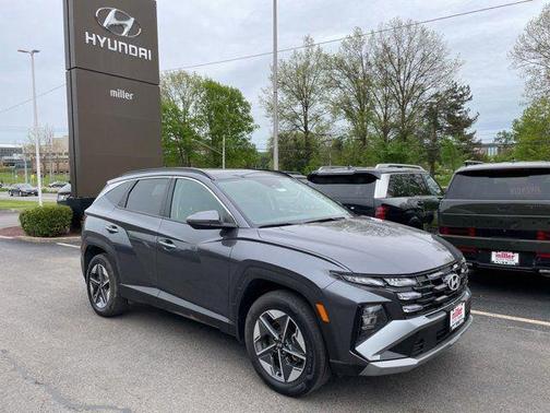 Titan Gray 2025 Hyundai TUCSON Hybrid SEL Convenience