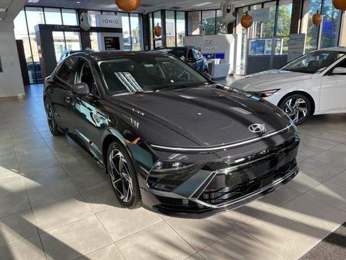 2026 Hyundai SONATA SEL