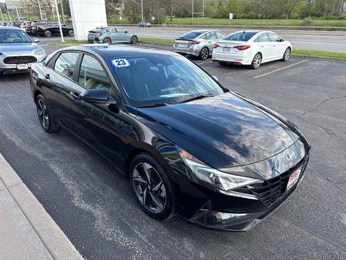 Onyx Black 2023 Hyundai ELANTRA SEL