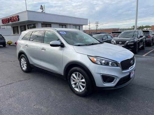 2018 Kia Sorento LX