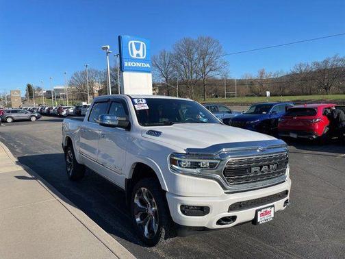 Ivory White Tri-Coat Pearlcoat 2021 RAM 1500 Limited
