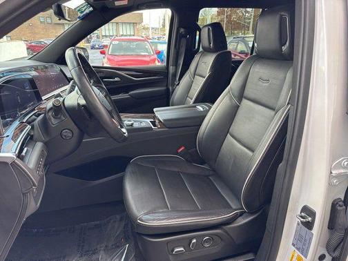 Crystal White Tricoat 2023 Cadillac Escalade Premium Luxury