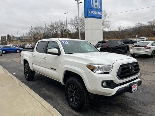 2023 Toyota Tacoma SR5
