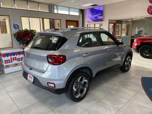 Shimmering Silver 2026 Hyundai VENUE SEL