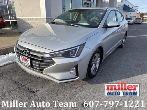 2019 Hyundai ELANTRA SEL