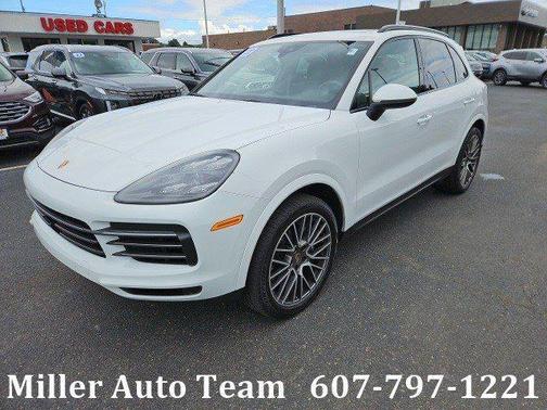 2022 Porsche Cayenne Cayenne