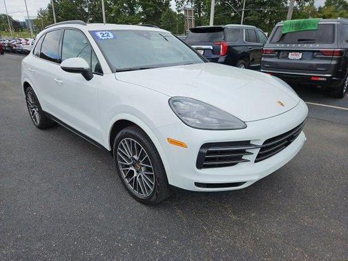 2022 Porsche Cayenne Cayenne