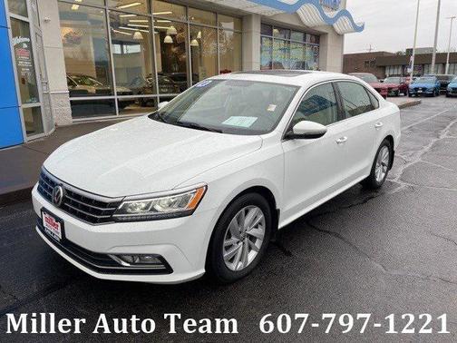 2018 Volkswagen Passat 