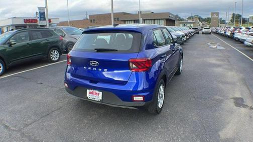 2023 Hyundai VENUE SE