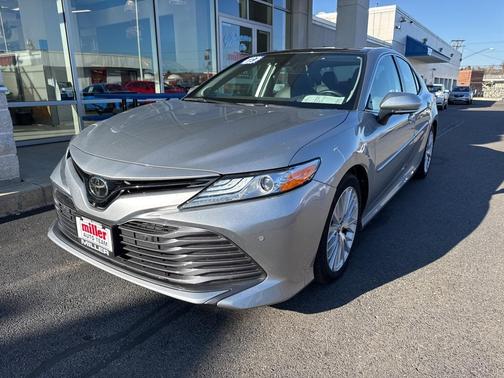 2019 Toyota Camry XLE