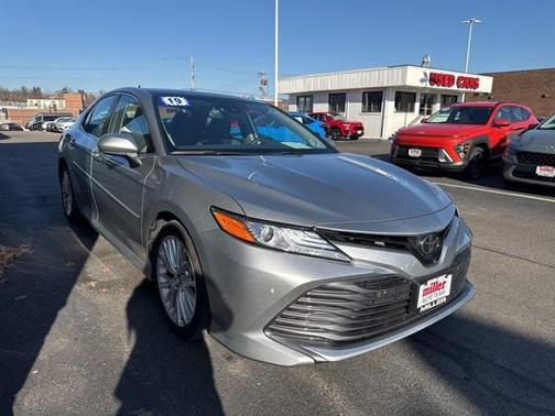 2019 Toyota Camry XLE