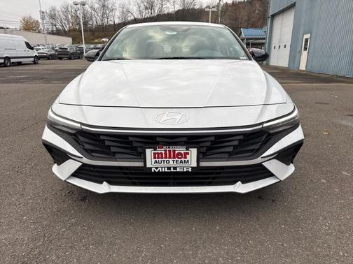 2025 Hyundai ELANTRA Sport