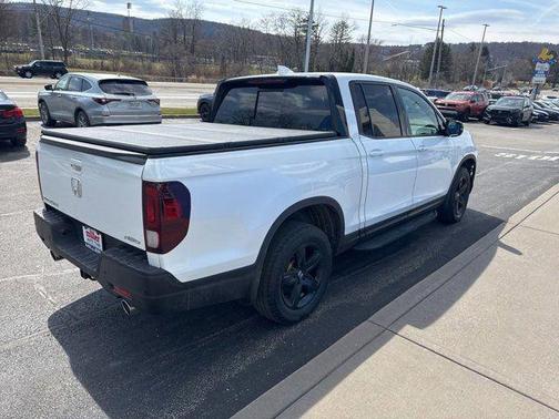 2022 Honda Ridgeline Black