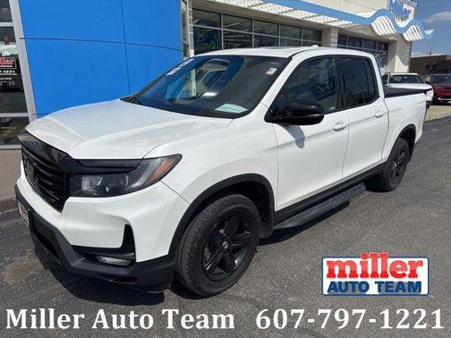 2022 Honda Ridgeline Black