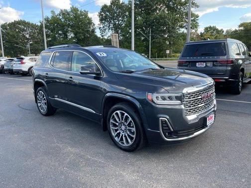 2021 GMC Acadia Denali
