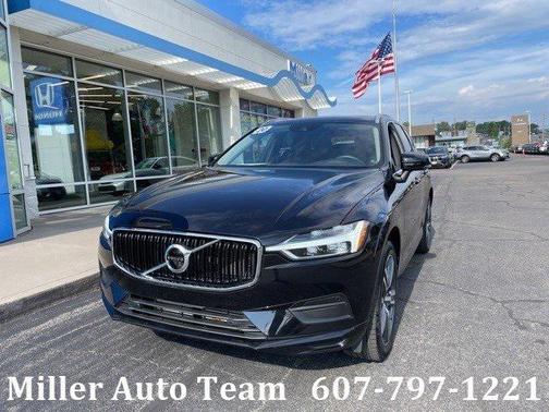 2020 Volvo XC60 T6 Momentum