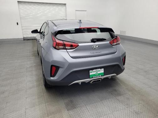 2020 Hyundai Veloster 2