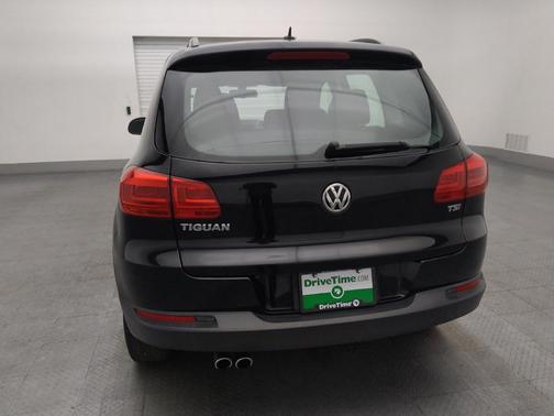 2016 Volkswagen Tiguan S