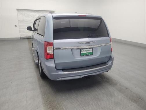 2013 Chrysler Town & Country Limited