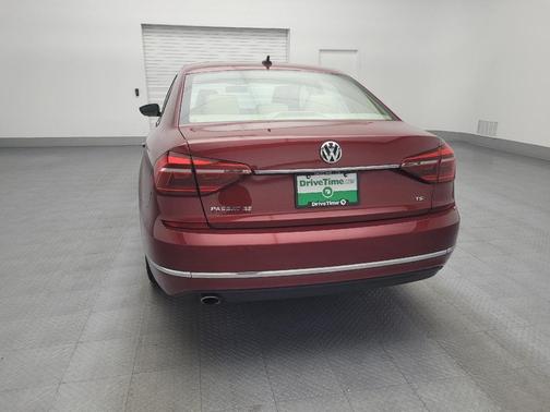 2018 Volkswagen Passat 2.0T SE