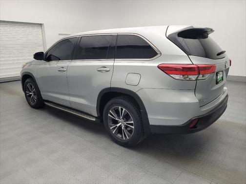 2018 Toyota Highlander LE I4